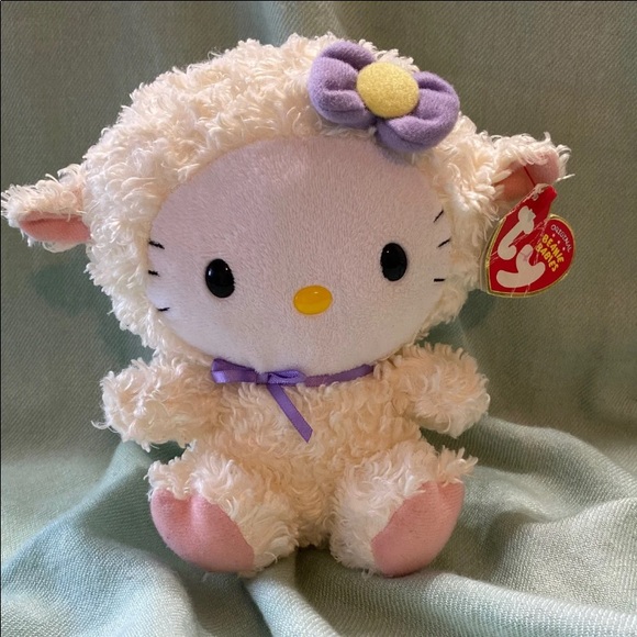 Hello Kitty Lamb Plush - Picture 1 of 13